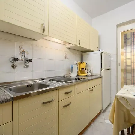 Nyaraló In With Swimming Pool *